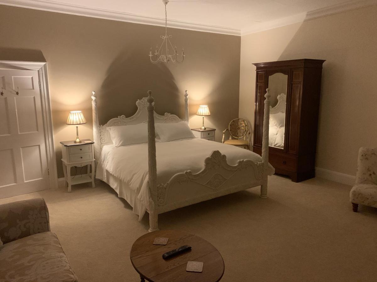 Bed and Breakfast Old Rectory South Dalton Exterior foto
